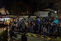 PRAZNIČNA TRŽNICA V DIVAČI in PRIHOD DEDKA MRAZA 27